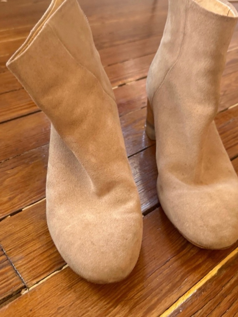 Rag & Bone Suede Ankle Boots in Light Beige with Clear Block Heel - Picture 5 of 5